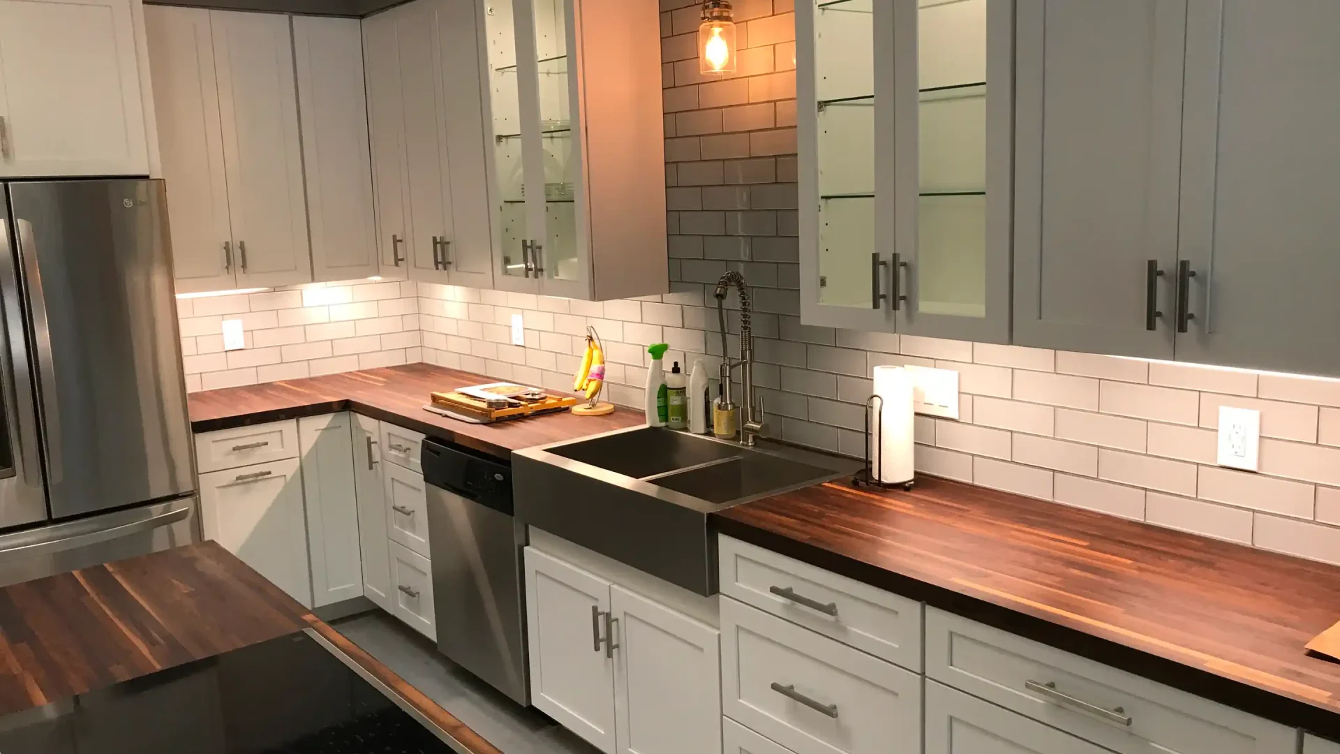 kitchen 01 02 walnut.island farmhouse.sink 1